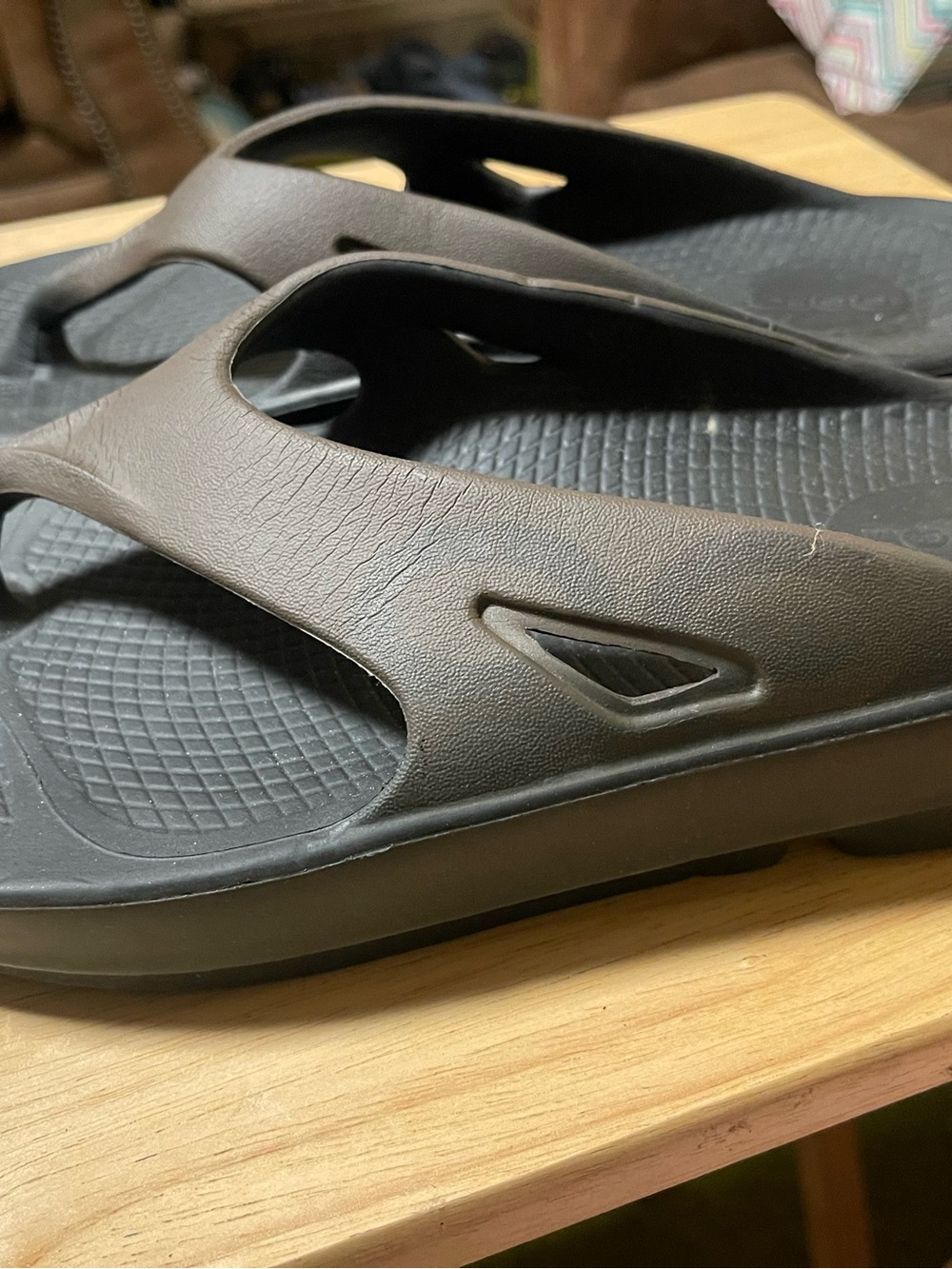 OOFOS Sport Recovery Sandals Flip Flops Comfort Black Mens Size 8 Womens 10
